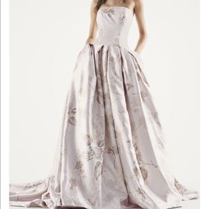 Vera Wang wedding dress NWT